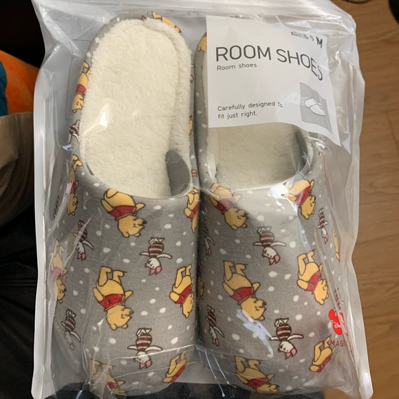 Uniqlo Shoes - Uniqlo Winnie the Pooh Room Shoes - Size M 6/W 7